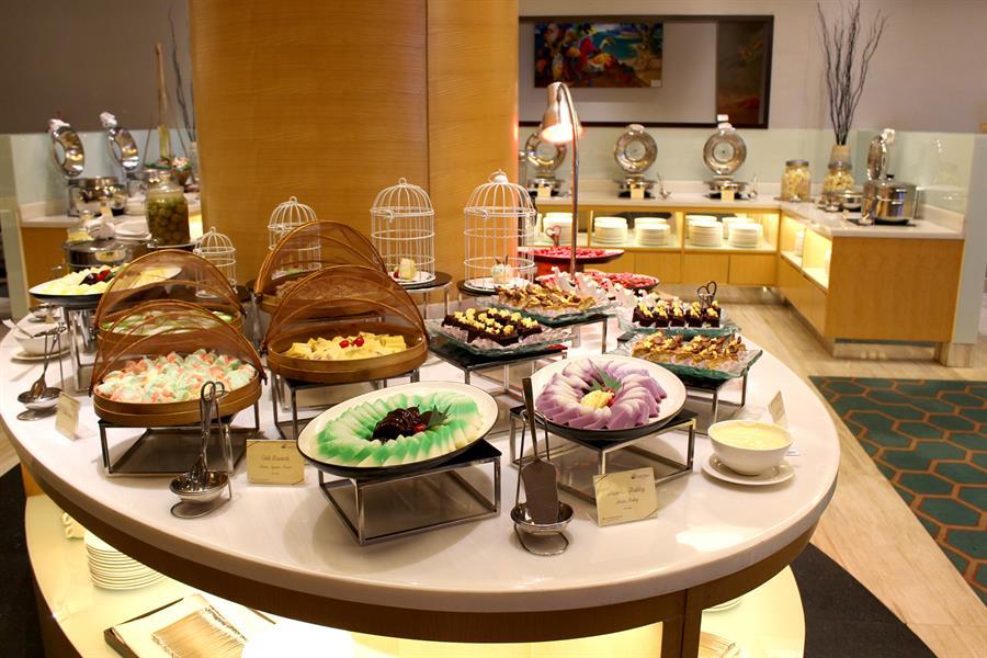 Hotel Ciputra Cibubur Managed By Swiss-Belhotel International Zewnętrze zdjęcie