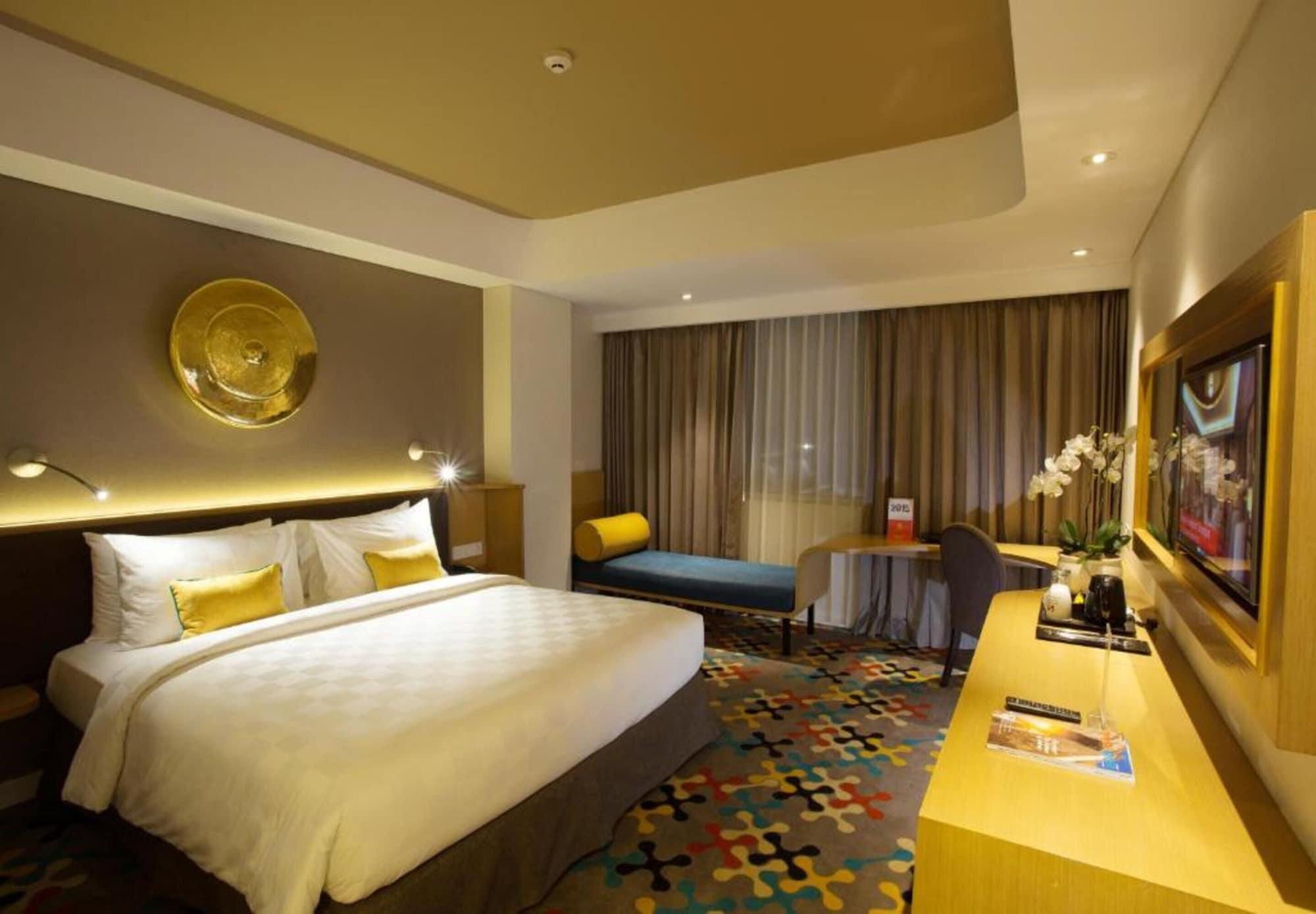 Hotel Ciputra Cibubur Managed By Swiss-Belhotel International Zewnętrze zdjęcie