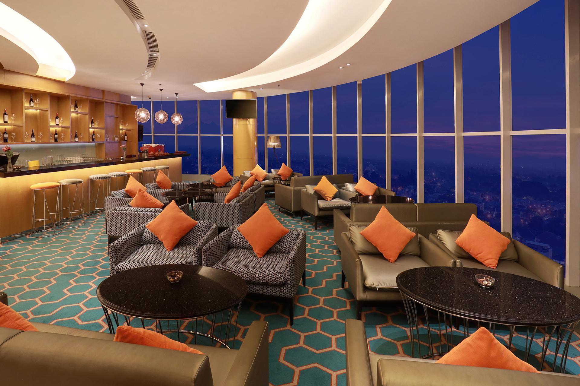 Hotel Ciputra Cibubur Managed By Swiss-Belhotel International Zewnętrze zdjęcie