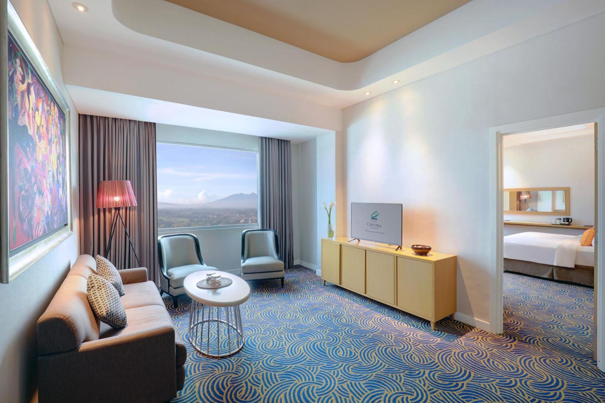 Hotel Ciputra Cibubur Managed By Swiss-Belhotel International Zewnętrze zdjęcie