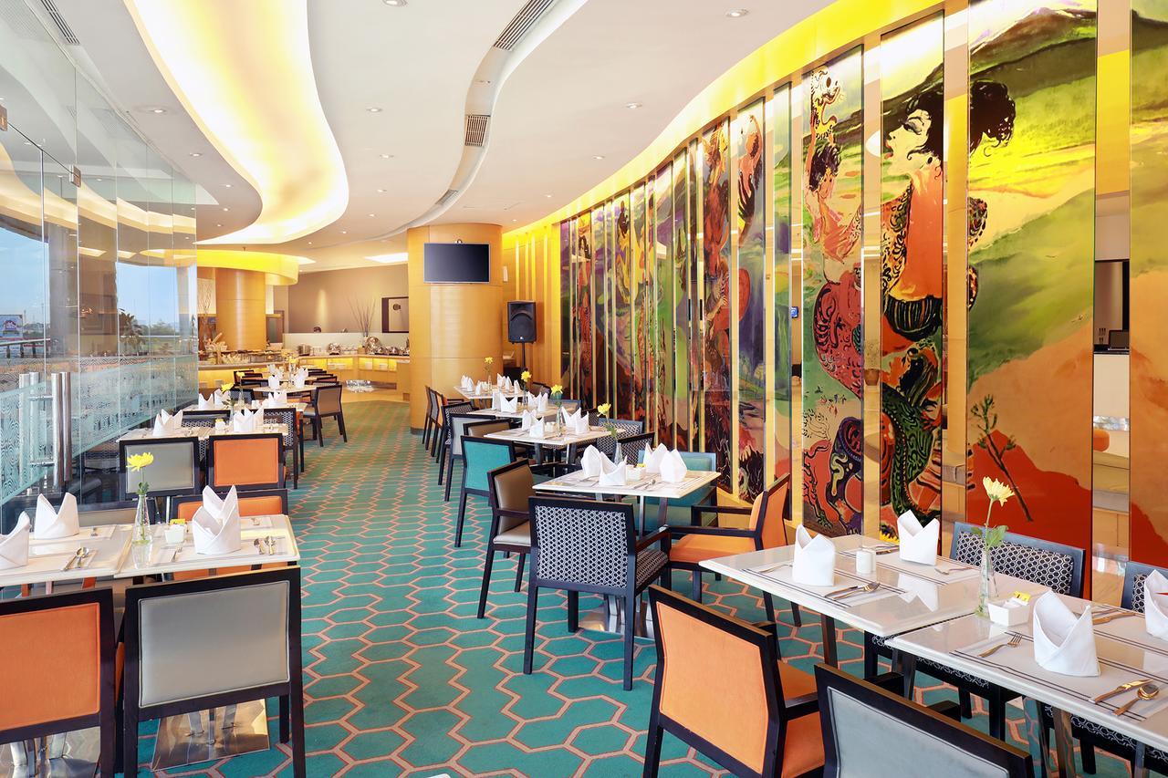 Hotel Ciputra Cibubur Managed By Swiss-Belhotel International Zewnętrze zdjęcie