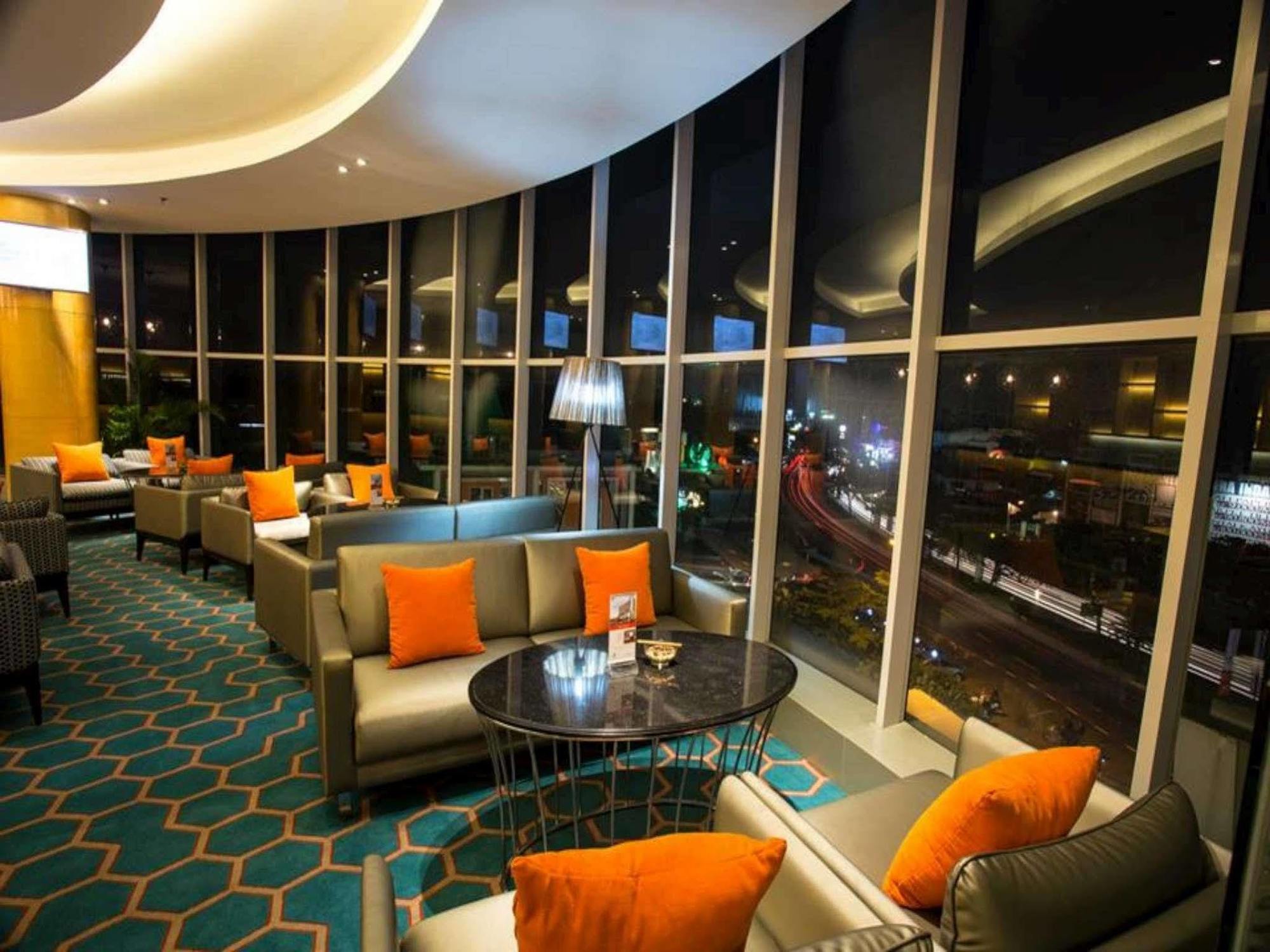 Hotel Ciputra Cibubur Managed By Swiss-Belhotel International Zewnętrze zdjęcie